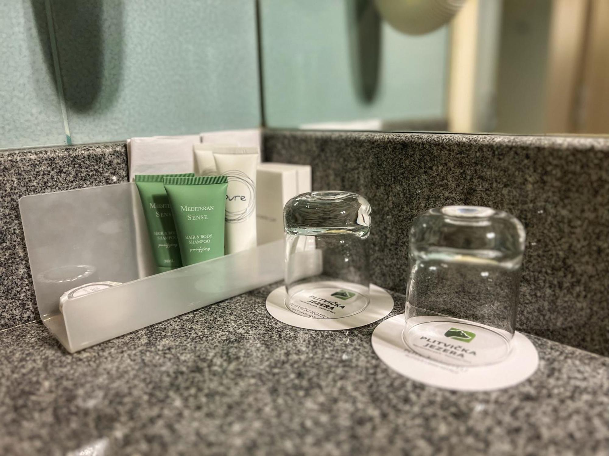 Hotel Plitvice Plitvicka Jezera Ngoại thất bức ảnh